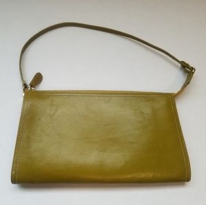 Tusk envelope clutch/wristlet